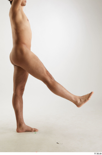 Jorge  1 flexing leg nude side view 0013.jpg